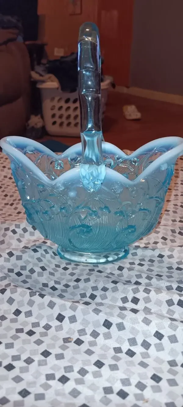 Vtg Fenton Lily of the Valley Basket Blue Opalescent Art Glass NOS